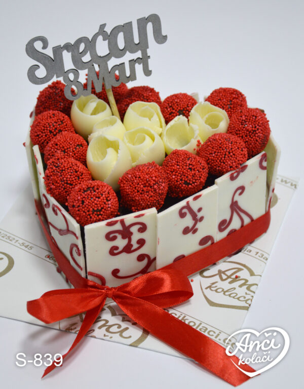 8 mart torta