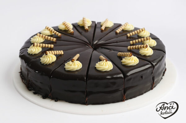 Čokoladna Fantazija Torta